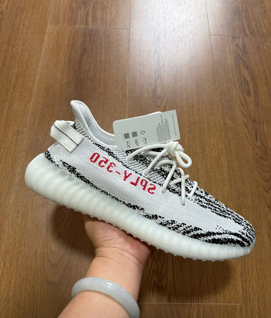 Sneaker Vendor