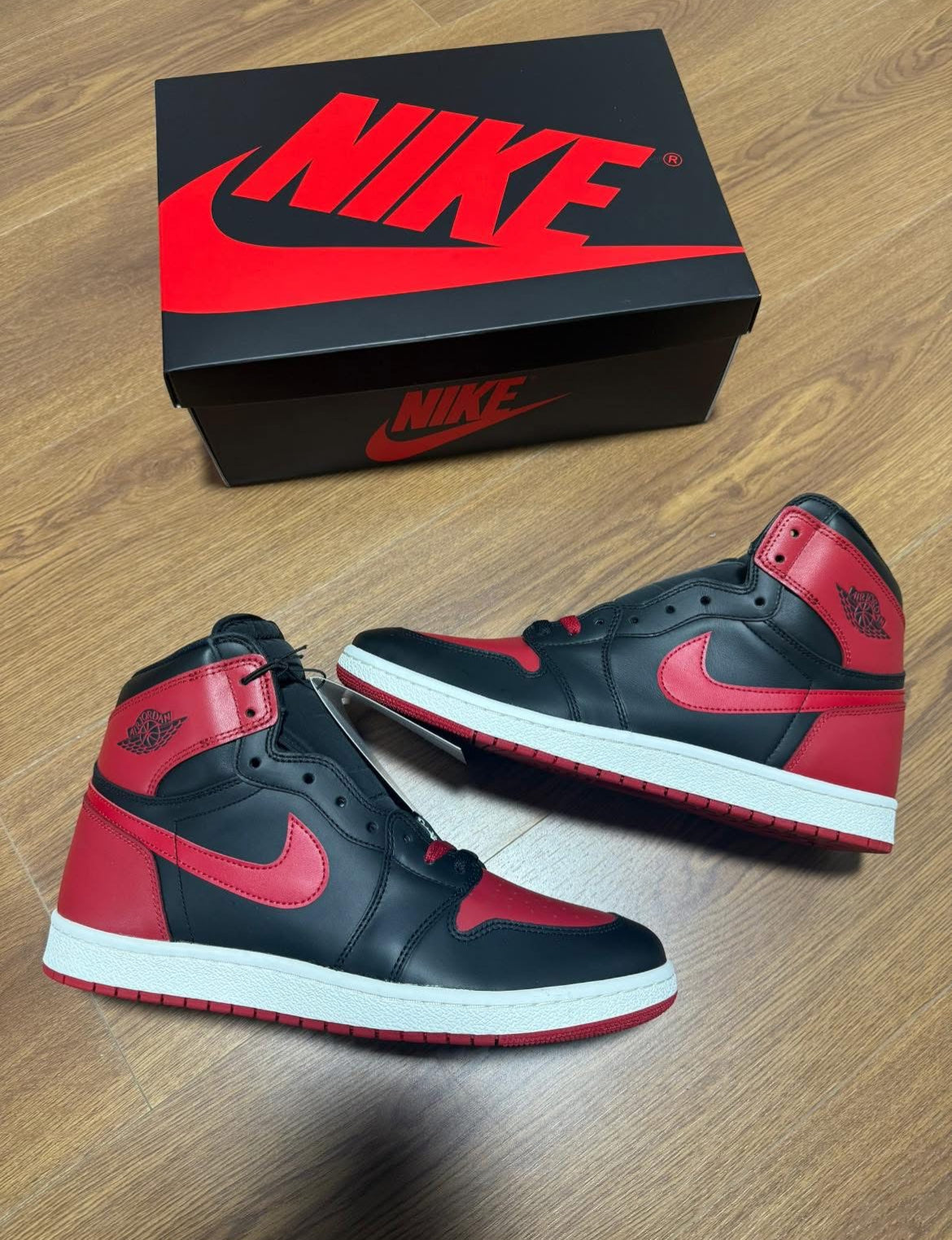 Sneaker Vendor
